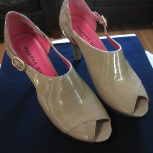 Madden Girl SZ 6.5 Peep Toe Platform Heels Shoes